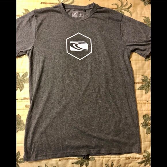 Nice Carve swim trunks and tie-shirt - Picture 3 of 3